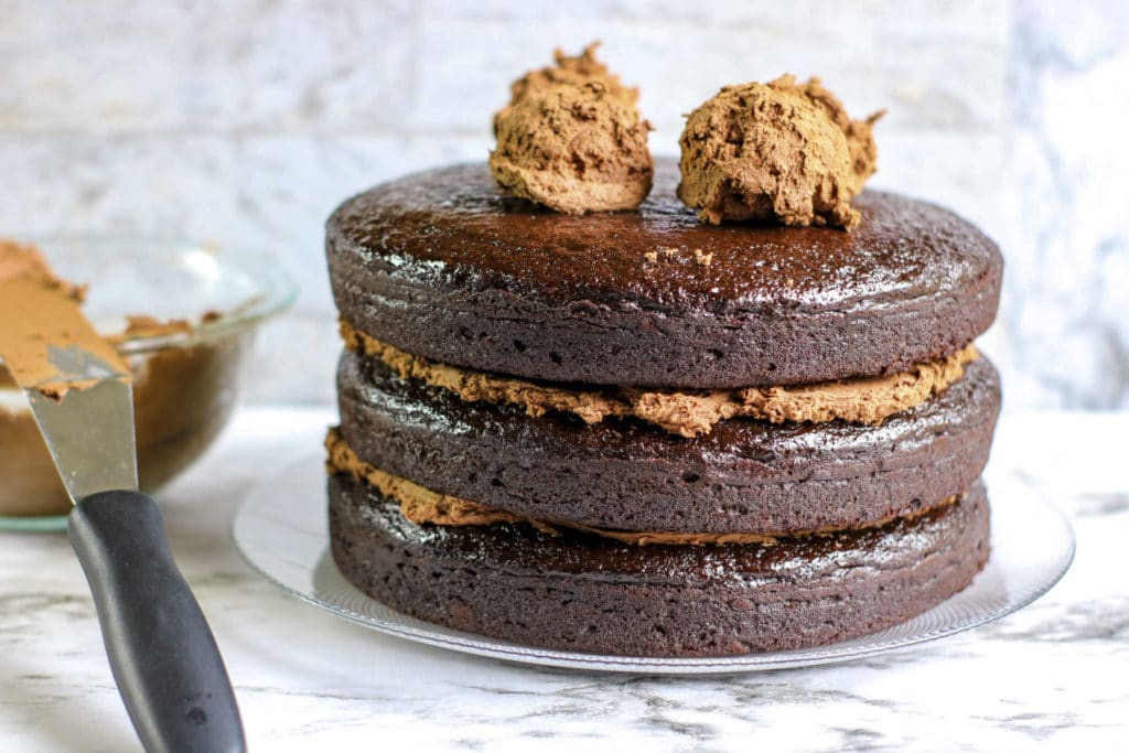 Homemade Chocolate Cake with Chocolate Buttercream Frosting Process
