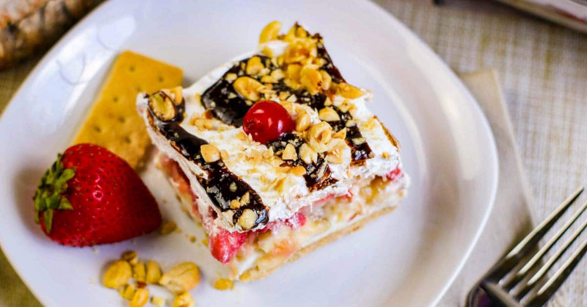 No Bake Banana Split Cake - Handi-foil - Summer Favorite!